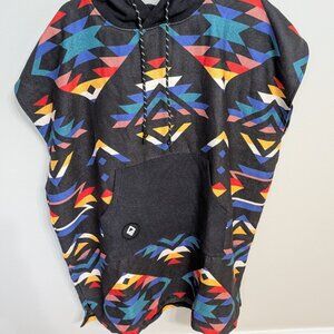 Nomadix Adult Small Medium Changing Poncho Cascades Multi Aztec Rainbow Hooded